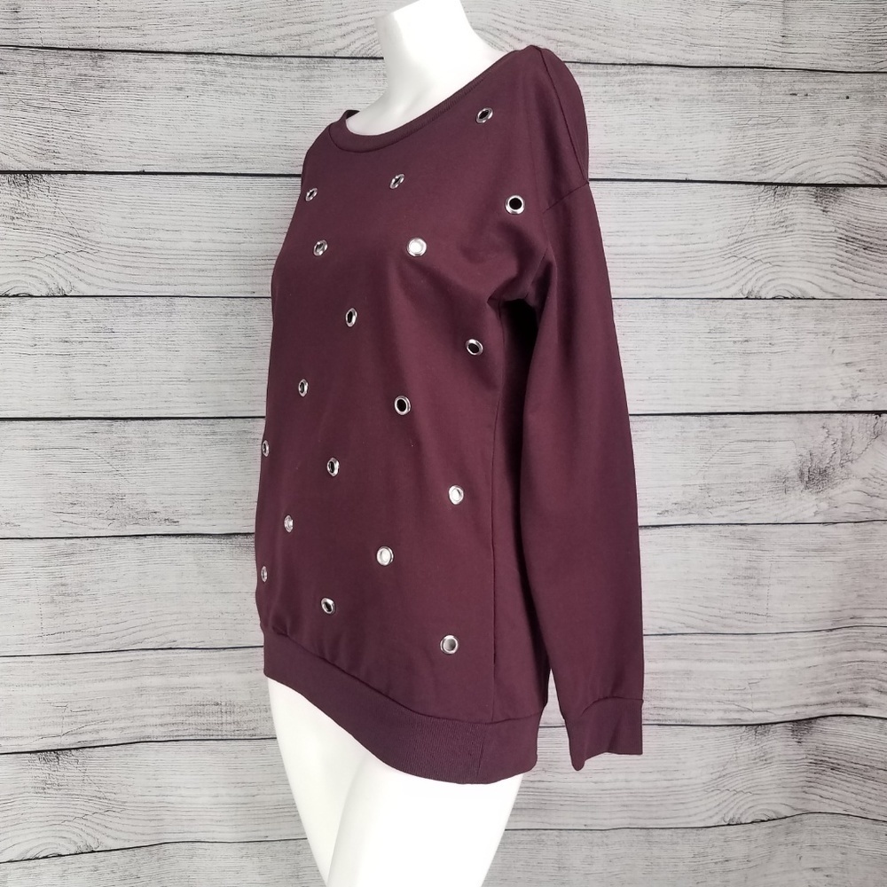 Ultra Flirt NWT Pullover Sweater Sweatshirt Grommets Embellished Purple Women S